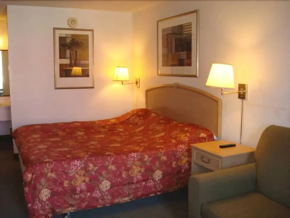 Hotel  Suites Midland West
