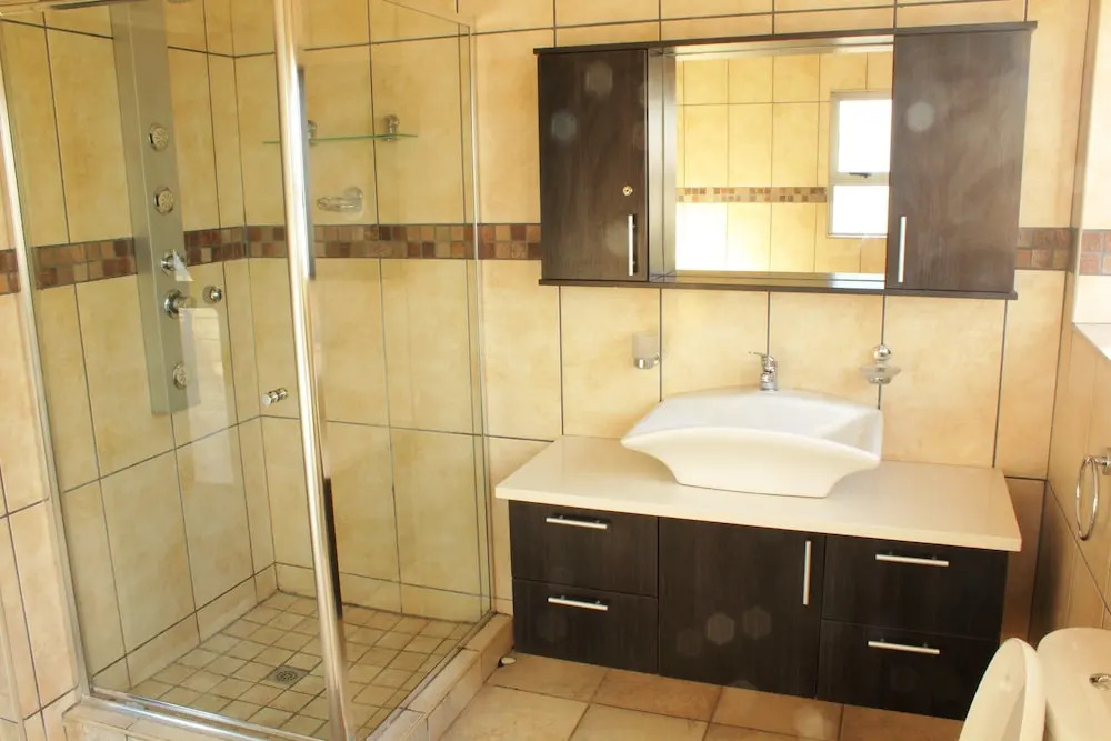 12 Calypso Mansion Self catering