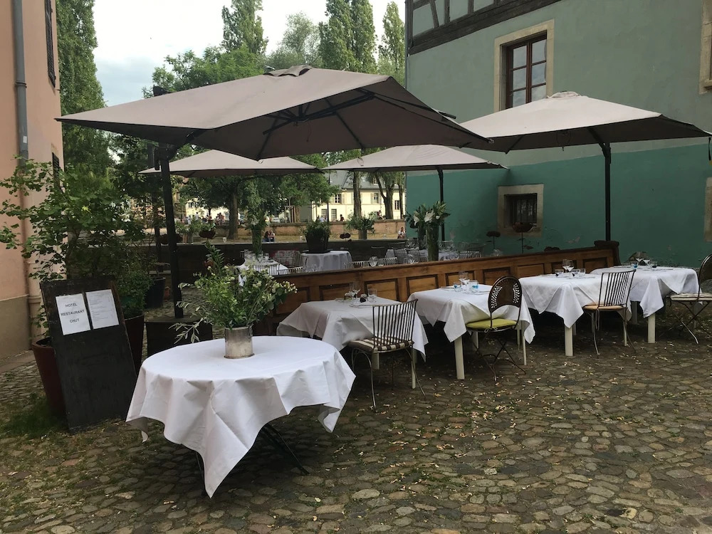 Hôtel Restaurant Chut