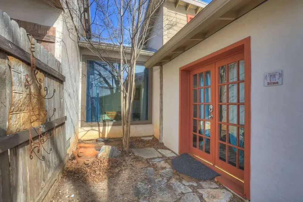 Texas Two Step Guesthouse