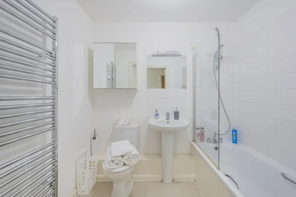 Apartment With 2 Bedrooms in London, With Furnished Balcony and Wifi