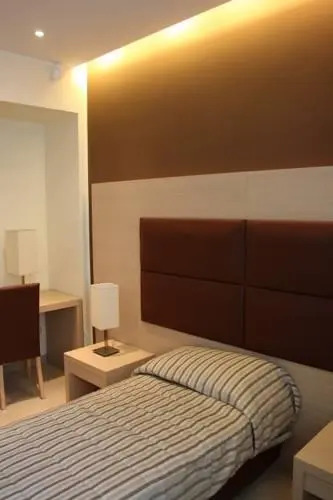 Bes Residence