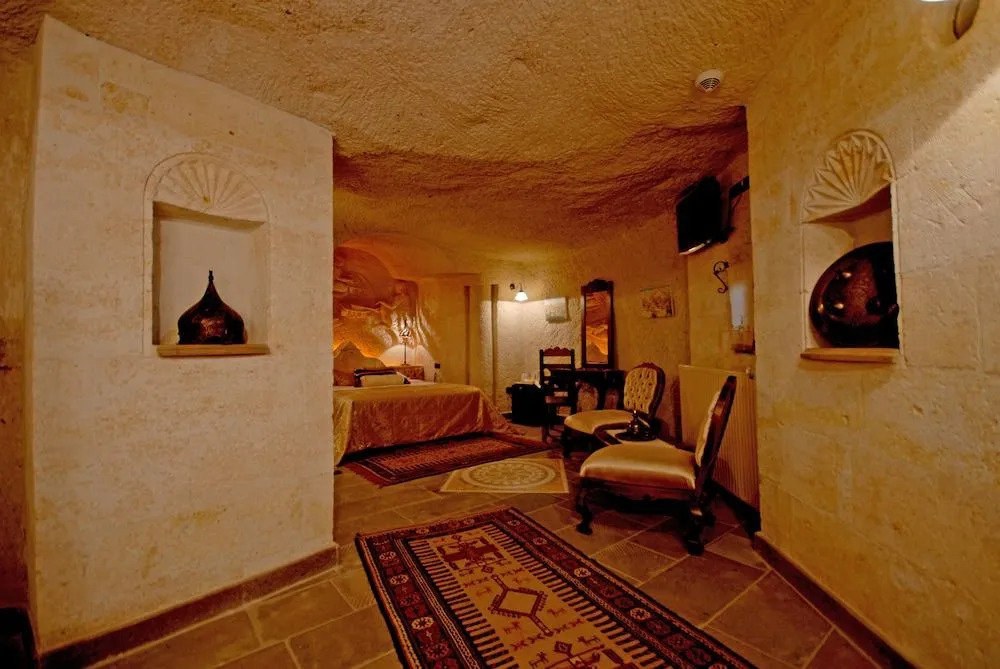 Miras Hotel