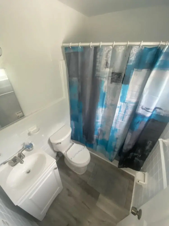 Uptown Inn & Suites