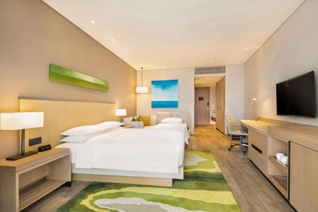 Hyatt Place Sanya City Center
