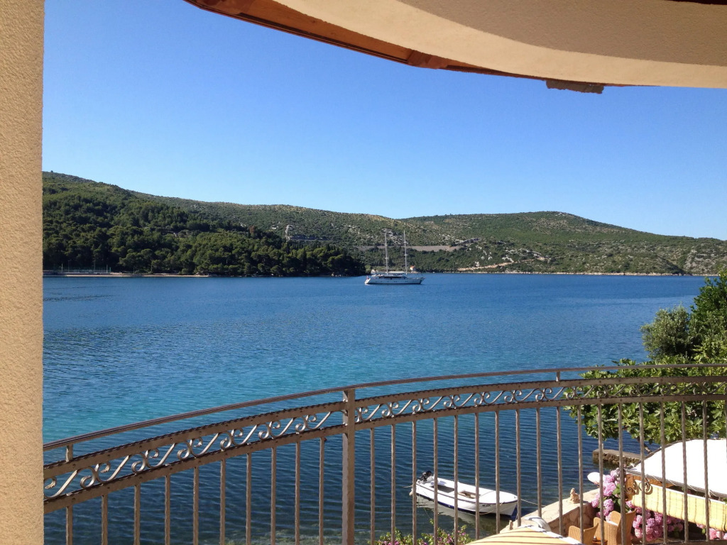 Villa Almadria Luxury Bed & Breakfast