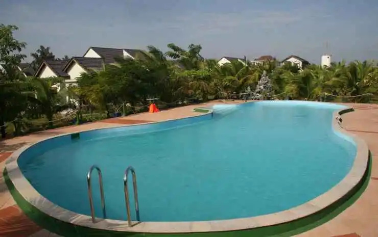 Gold Rooster Resort