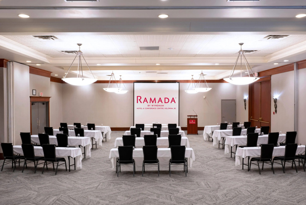 Ramada by Wyndham Kelowna Hotel & Conference Center