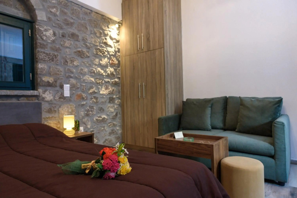Avgonima All Seasons Hotel