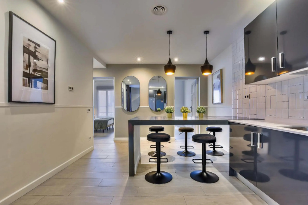 Mit House Madville En Madrid