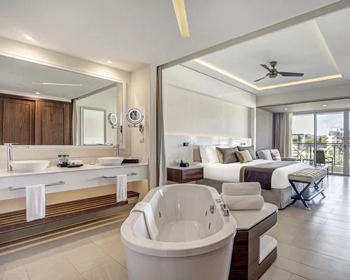 TravelSmart at Royalton St. Lucia, Gros Islet, Saint Lucia