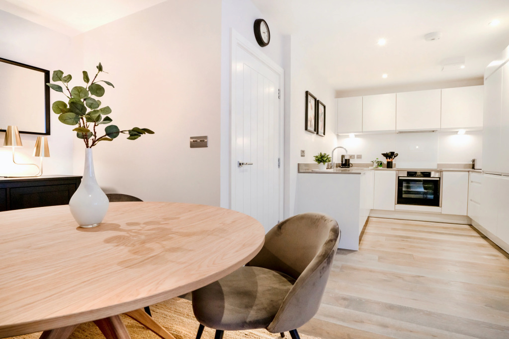 King's Mews II Apartments