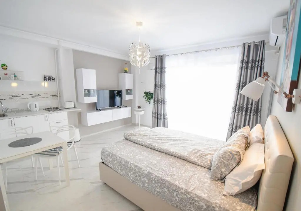 Sea View Studio - Mamaia Nord 2