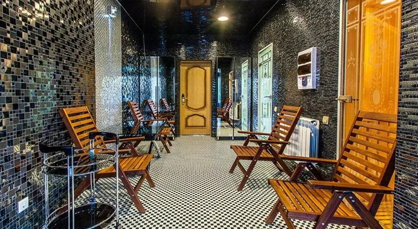 Bruel Hotel