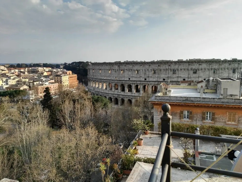 Domus Aurea Relais Guest House