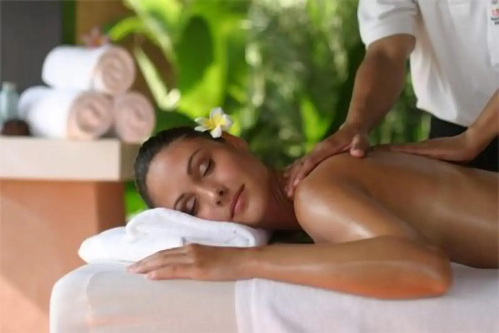 Grand Palms Spa & Golf Resort