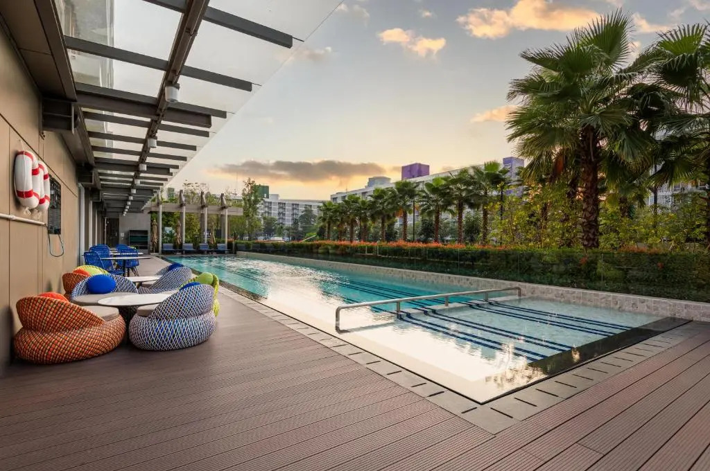 Отель Maitria Hotel Rama 9 Bangkok