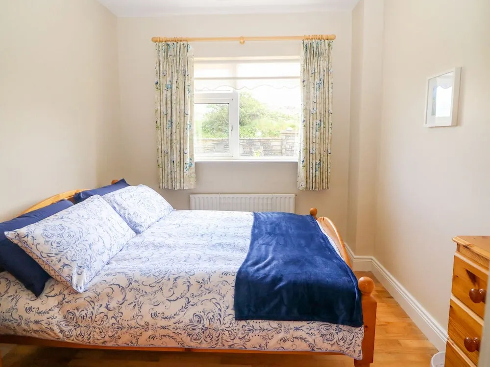 Sea View Hideaway