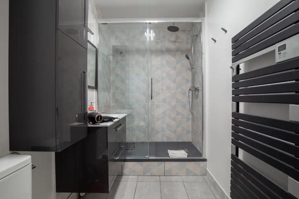 Paris - Porte d'Ivry - Modern and Cosy 2 bedroom apartment