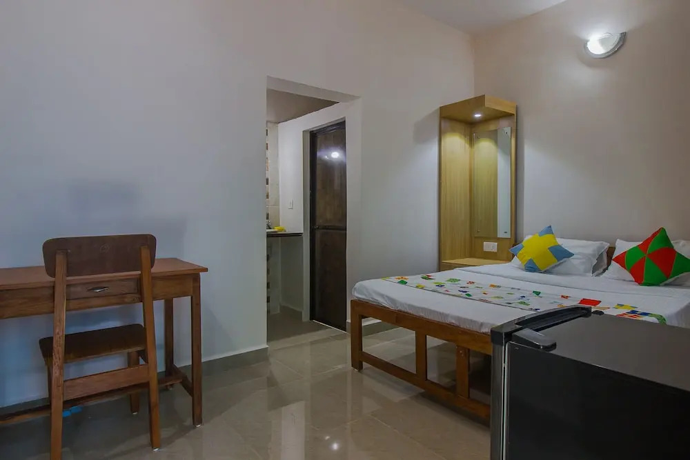 OYO 17244 Home Sunset View Stay Anjuna Beach