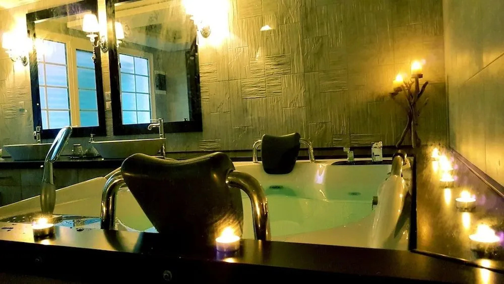 Q Suites Preveza
