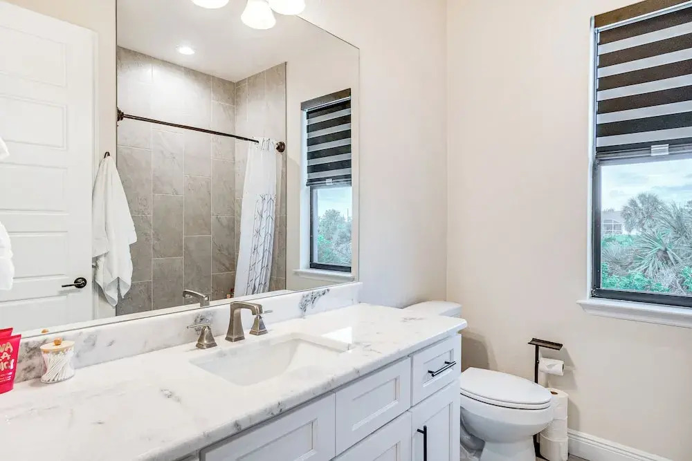 10 Mi to Beaches: Modern Retreat in Port Charlotte