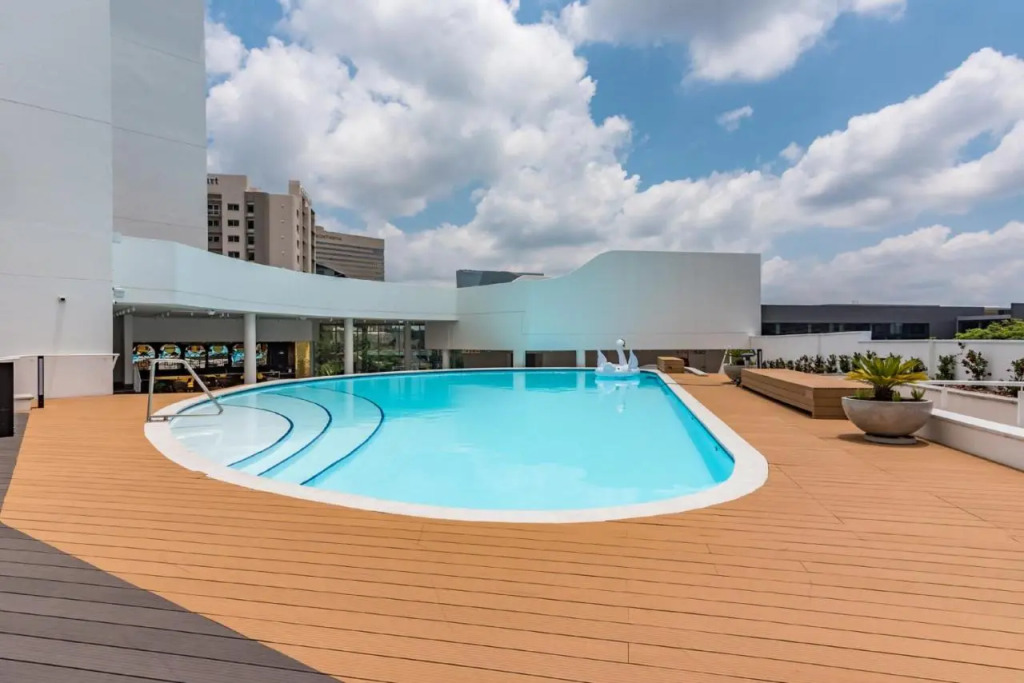 Hotel Sky Sandton