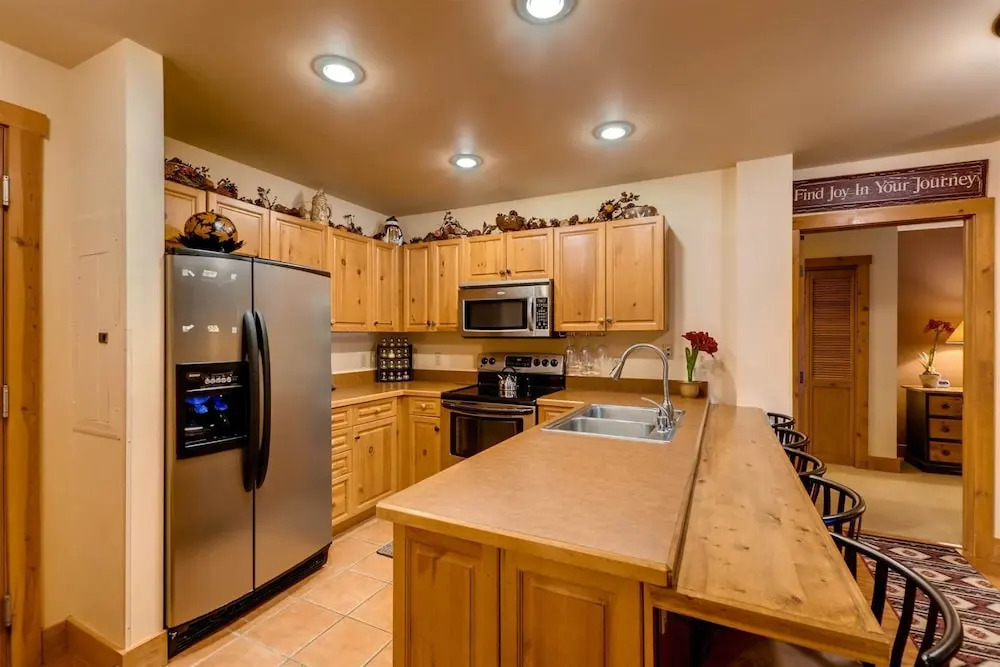 2 Bedroom Colorado Vacation Rental In River Run Village With Pool And Hot Tub Access