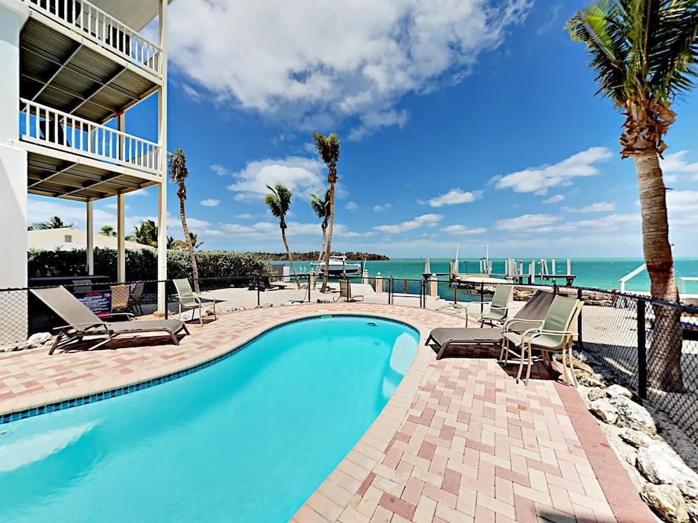 12400 Overseas Hwy Villa #7 3 Bedrooms 3 Bathrooms Villa