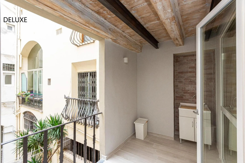 Geppi's Apartments