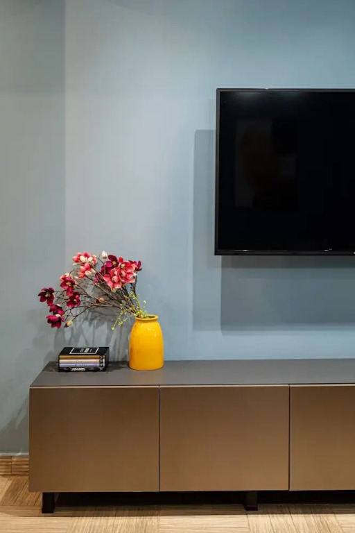 Lively Colors & Serene Comfort - Renovated 1BR by Piata Universitatii