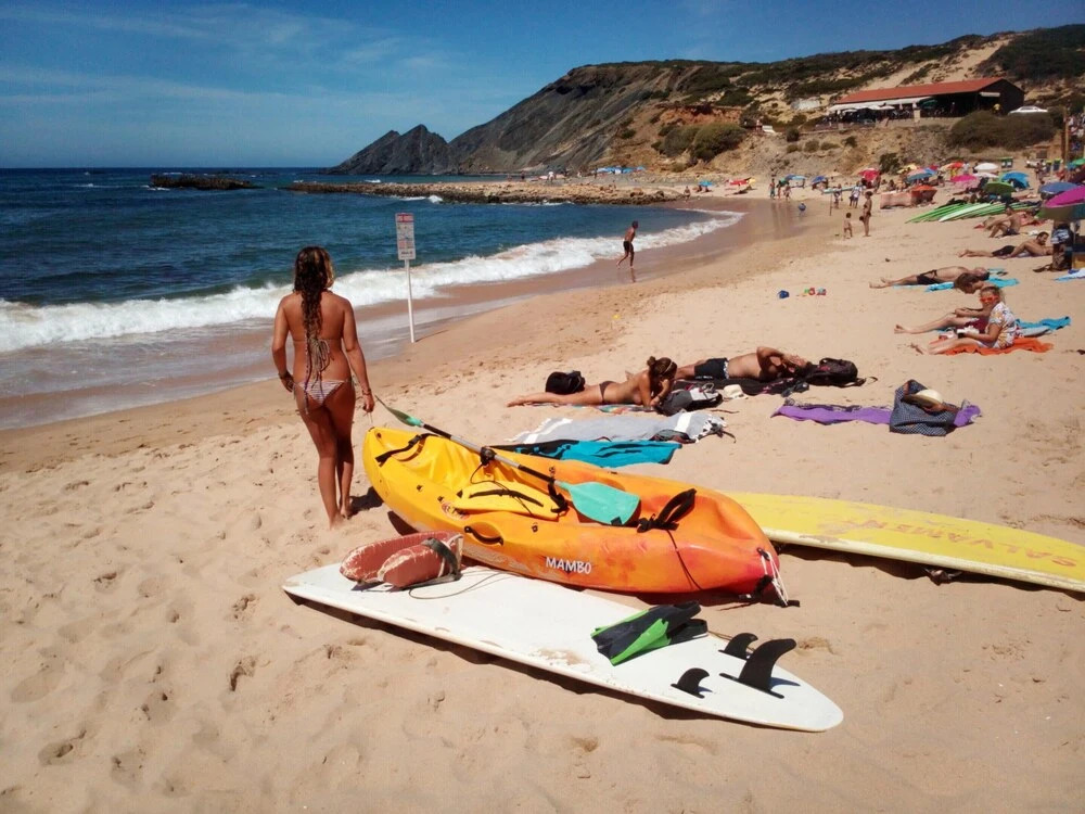 House with 4 Bedrooms in Aljezur, with Furnished Terrace And Wifi - 4 Km From the Beach