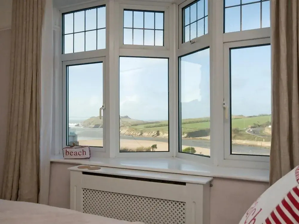 The Cove Guest House