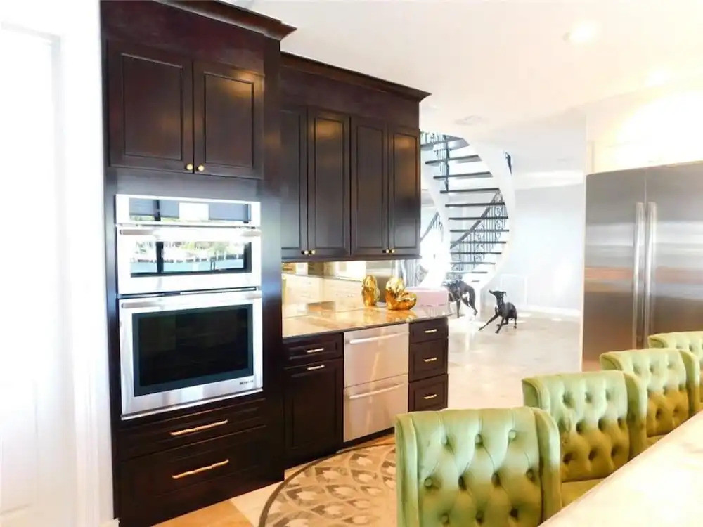 5 Bedroom Luxe Villa on Deep Water Intracoastal