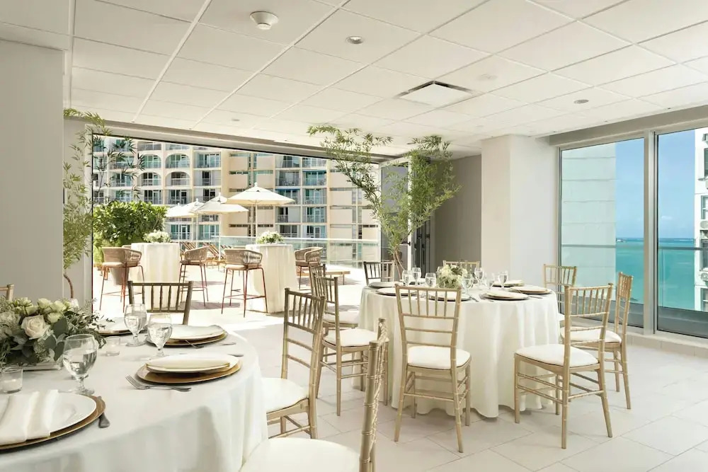 Casa Costera, Isla Verde Beach, Apartments by Marriott Bonvoy