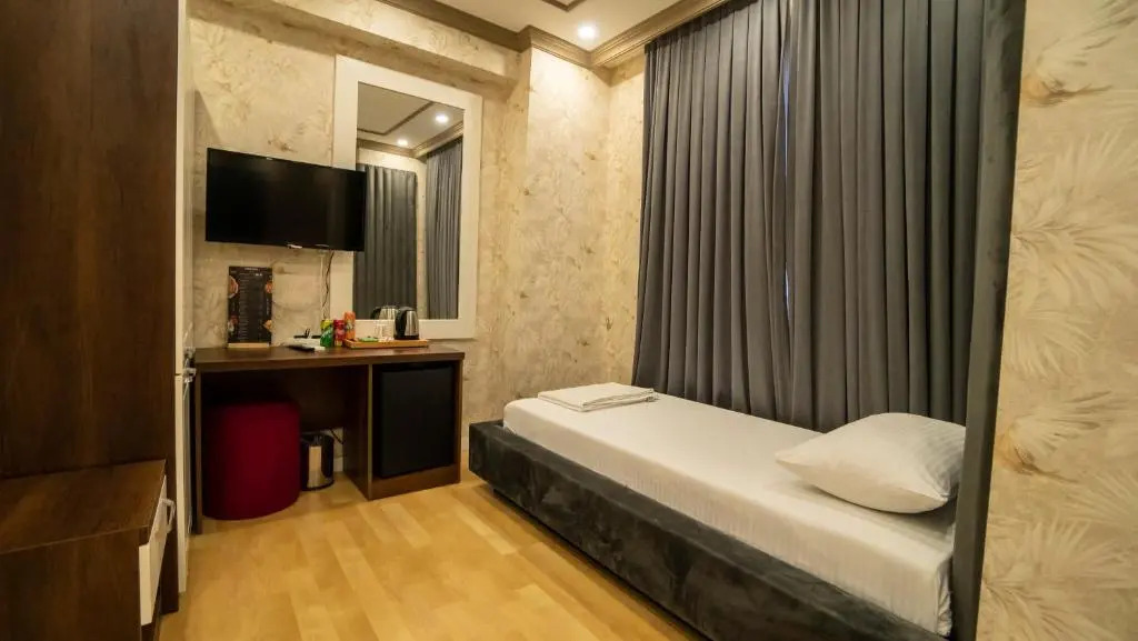 DYMAR HOTEL
