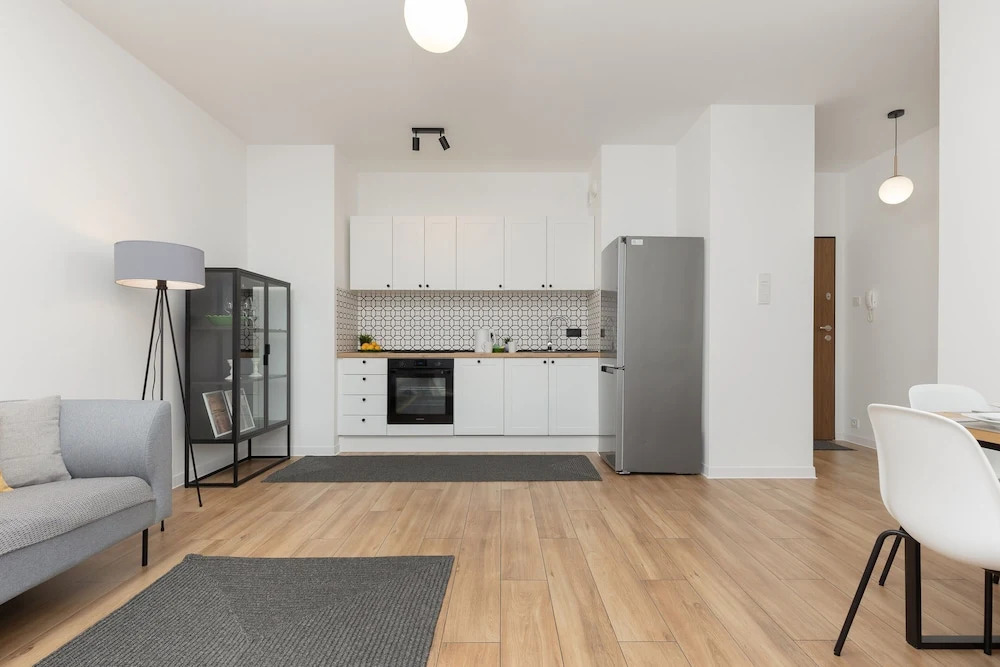 Spacious Apartment by Renters