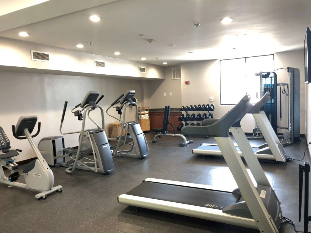 Country Inn & Suites by Radisson, San Jose International Airport, CA