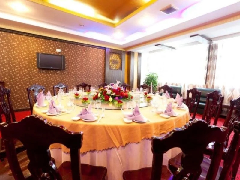 Century Land Hotel