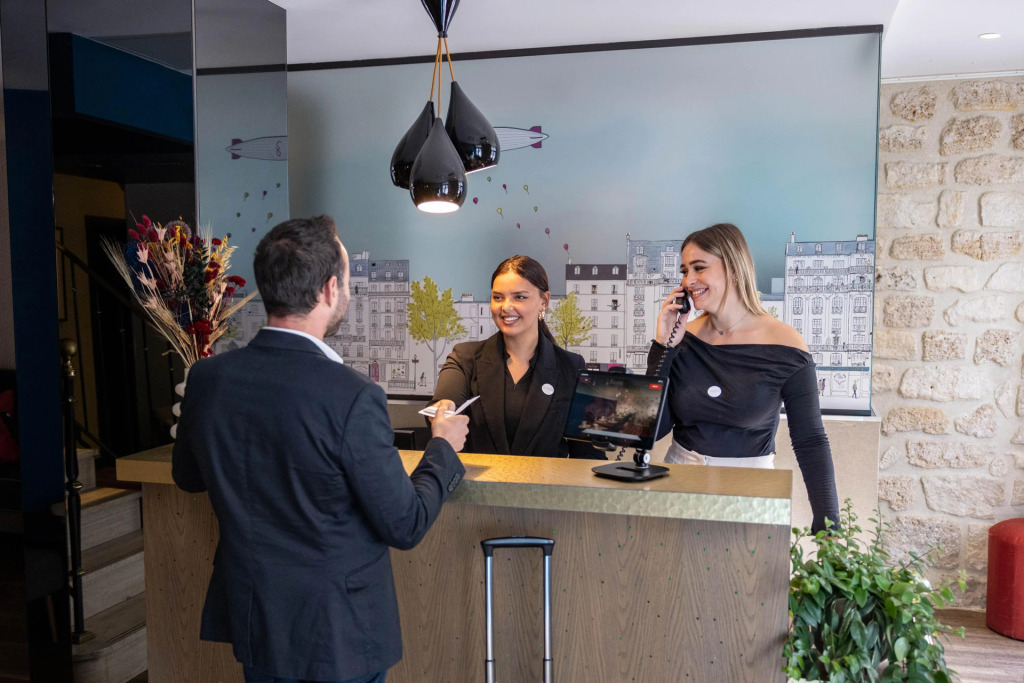 Hôtel La Parizienne - Proche Montparnasse