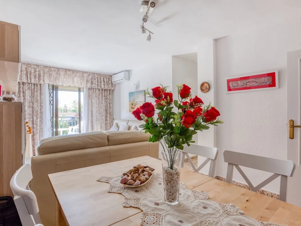 Lovely Apartment in Fuengirola With Private Swimming Pool