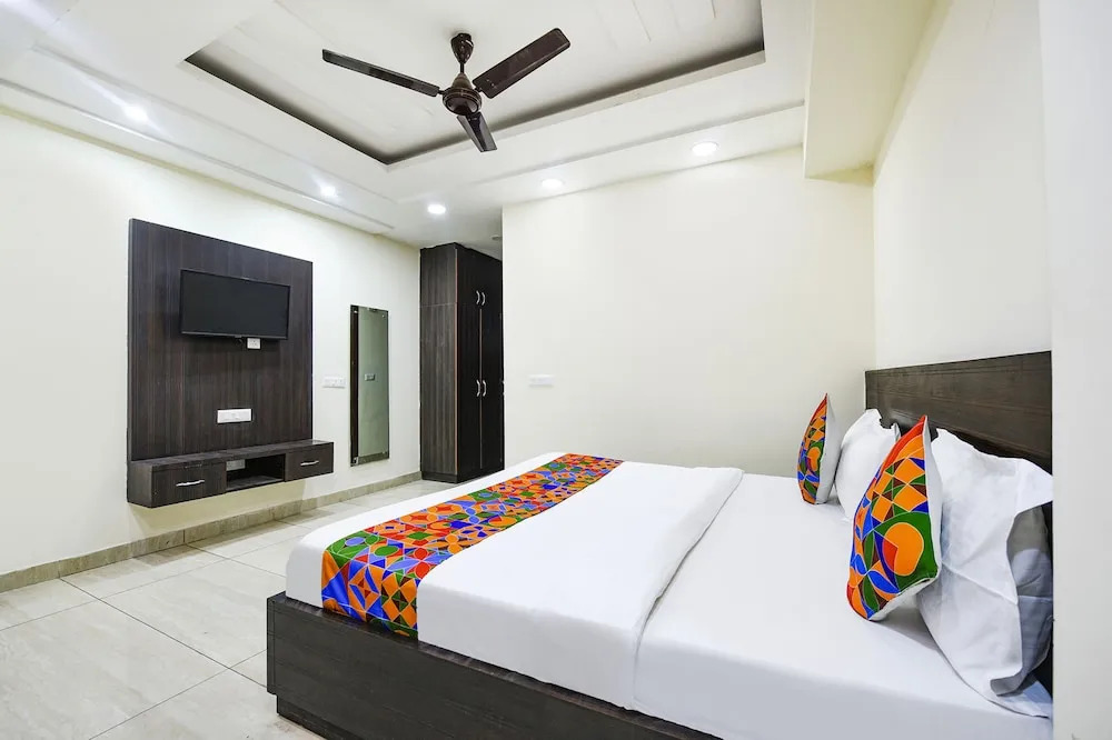 FabHotel Rose Residency