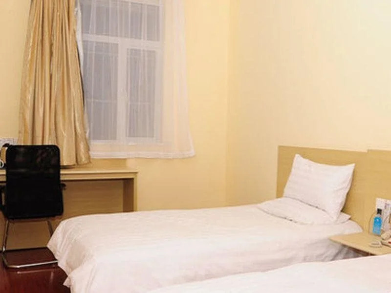 Hanting Hotel (Jiuquan Changxing Electrical Equipm