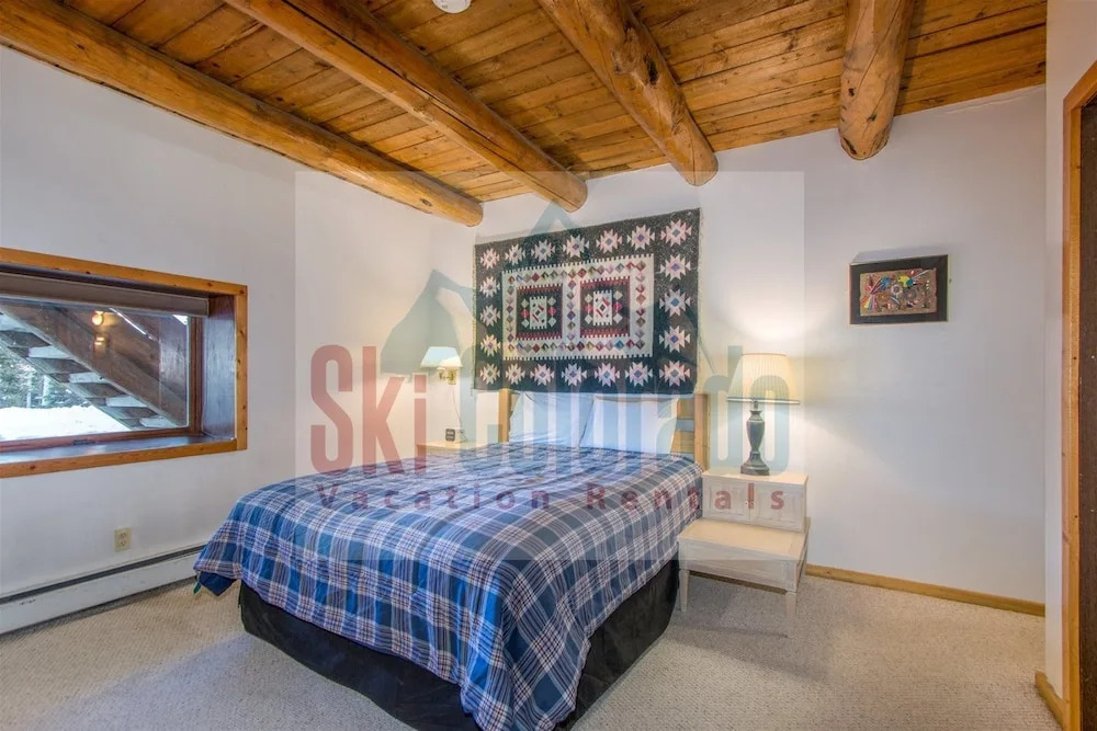 North Peak Lodge