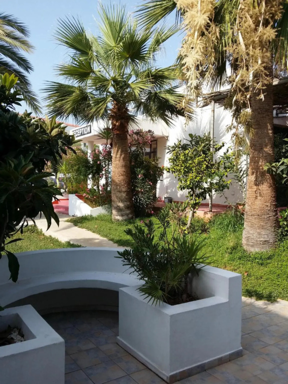 Kkaras Hotel