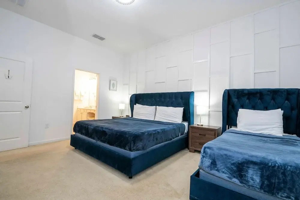 Spacious 12br Family Villa Near Disney Bella Vida