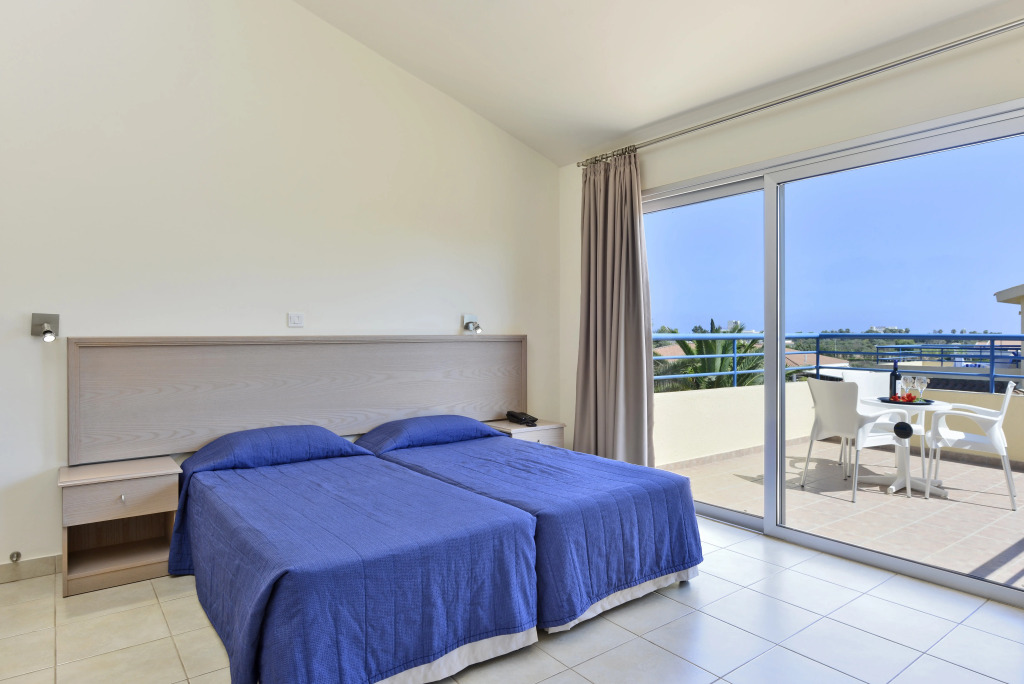 Makronisos Holiday Village