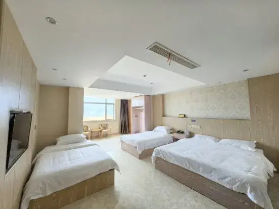 Yue Qing Feng He Hotel