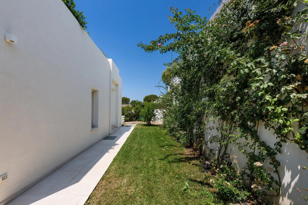 2502 B&B Villa Eragea - Camere Standard by Barbarhouse