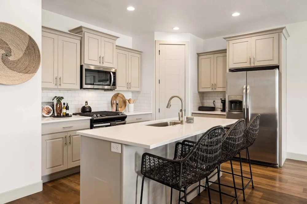 Blue Lagoon Oasis townhouse